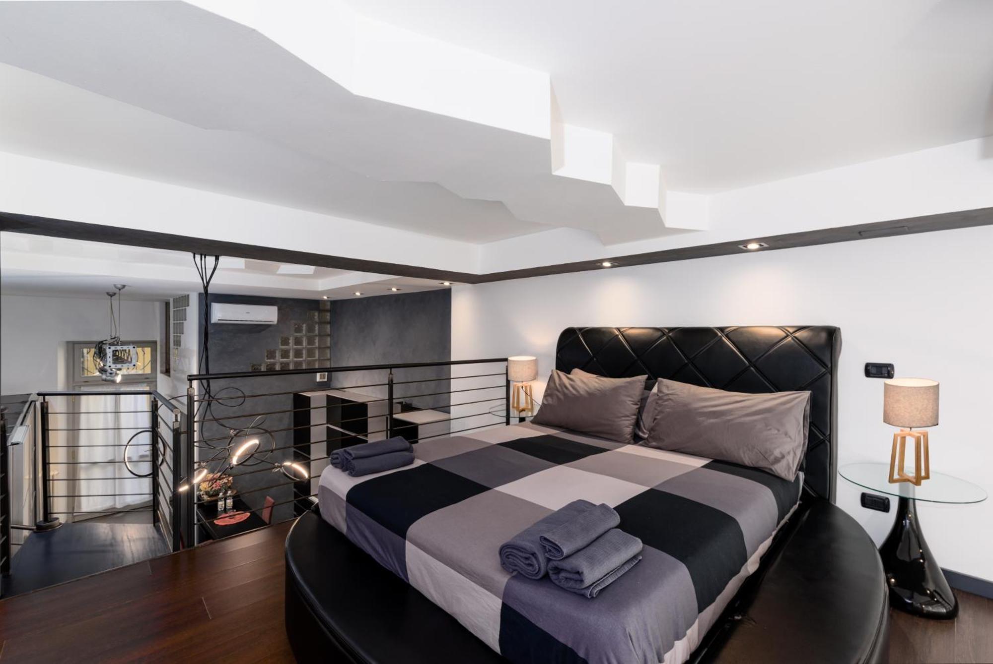 Moderno Loft A 150Mt Dalla Metro "Bernini" Turin Bagian luar foto