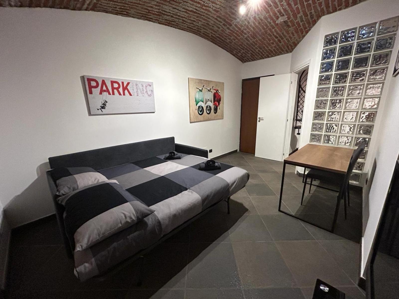 Moderno Loft A 150Mt Dalla Metro "Bernini" Turin Bagian luar foto